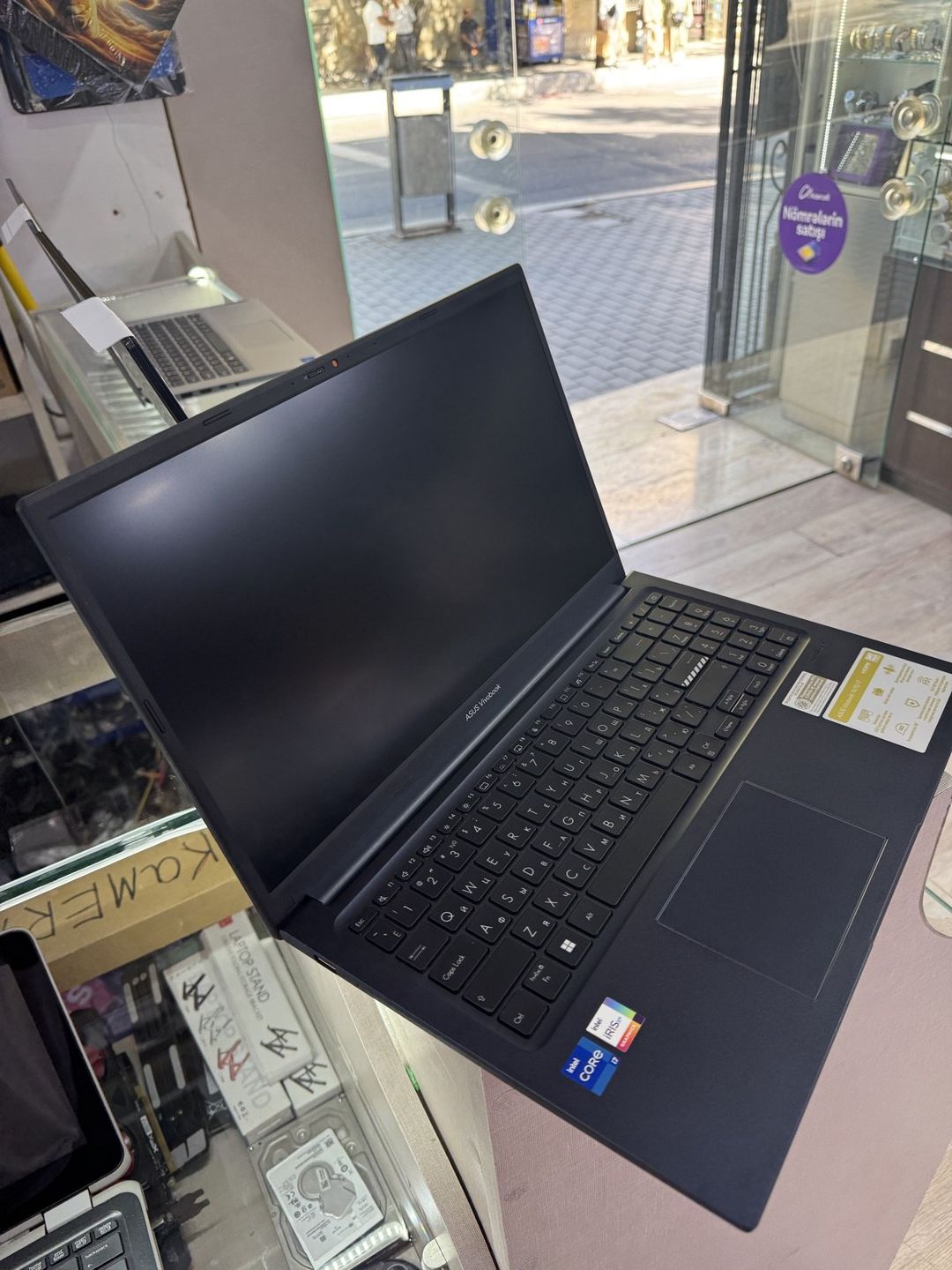Noutbuk Asus VivoBook — Elektronika, Bakı (2)