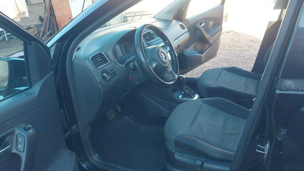 Volkswagen Polo, 1.4 L, 2010 il, 247 000 km — Avtomobillər, Bakı (11)