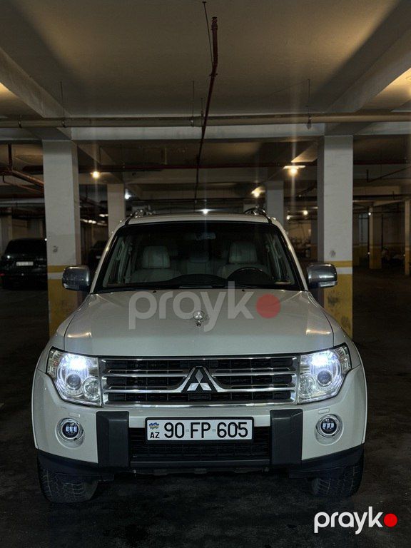 Mitsubishi Pajero, 3.8 L, 2009 il, 305 000 km — Avtomobillər, Bakı (7)
