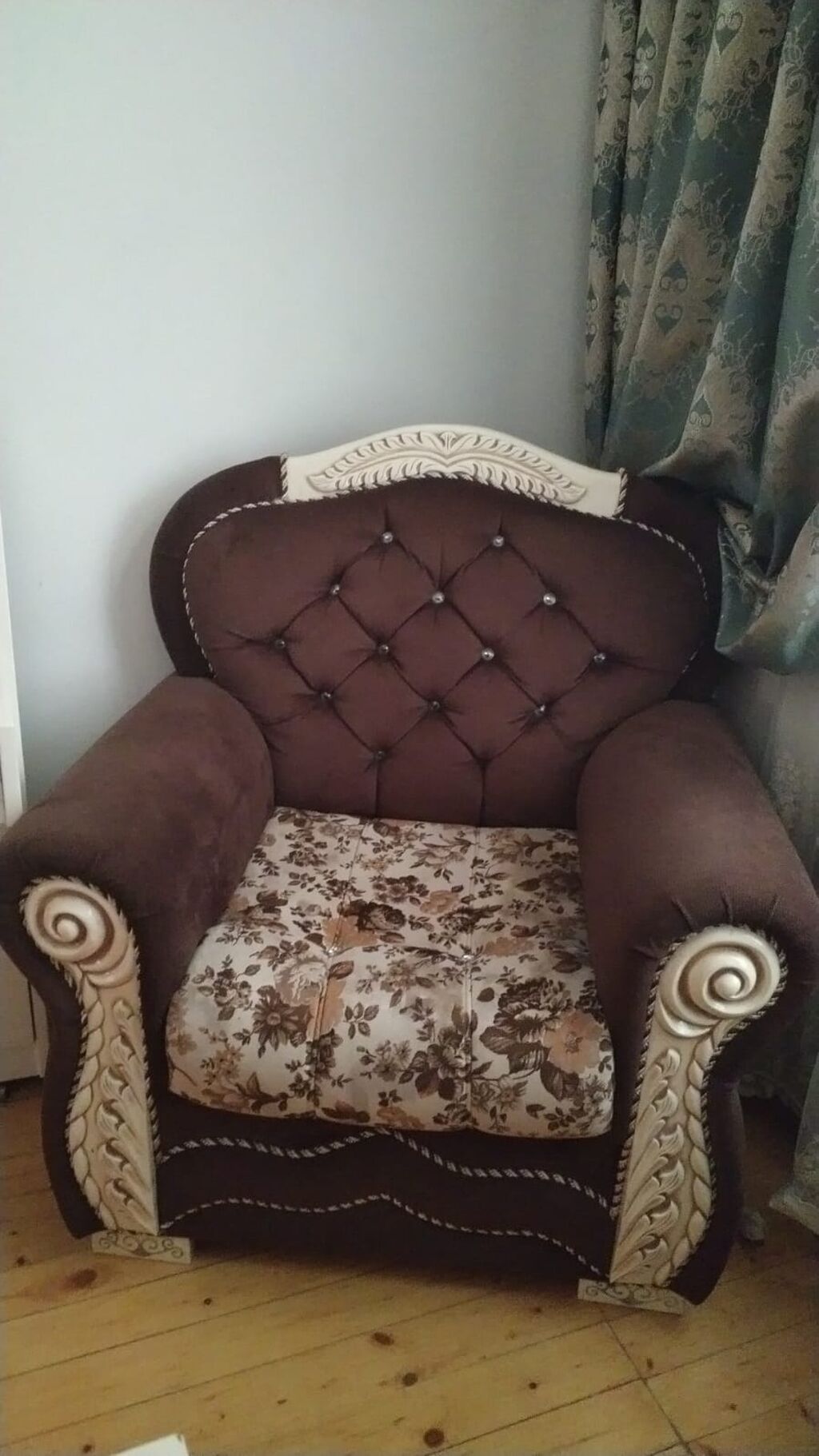 İşlənmiş, Klassik divan, Divan, Bazalı, Açılan — Mebel, Gəncə (2)