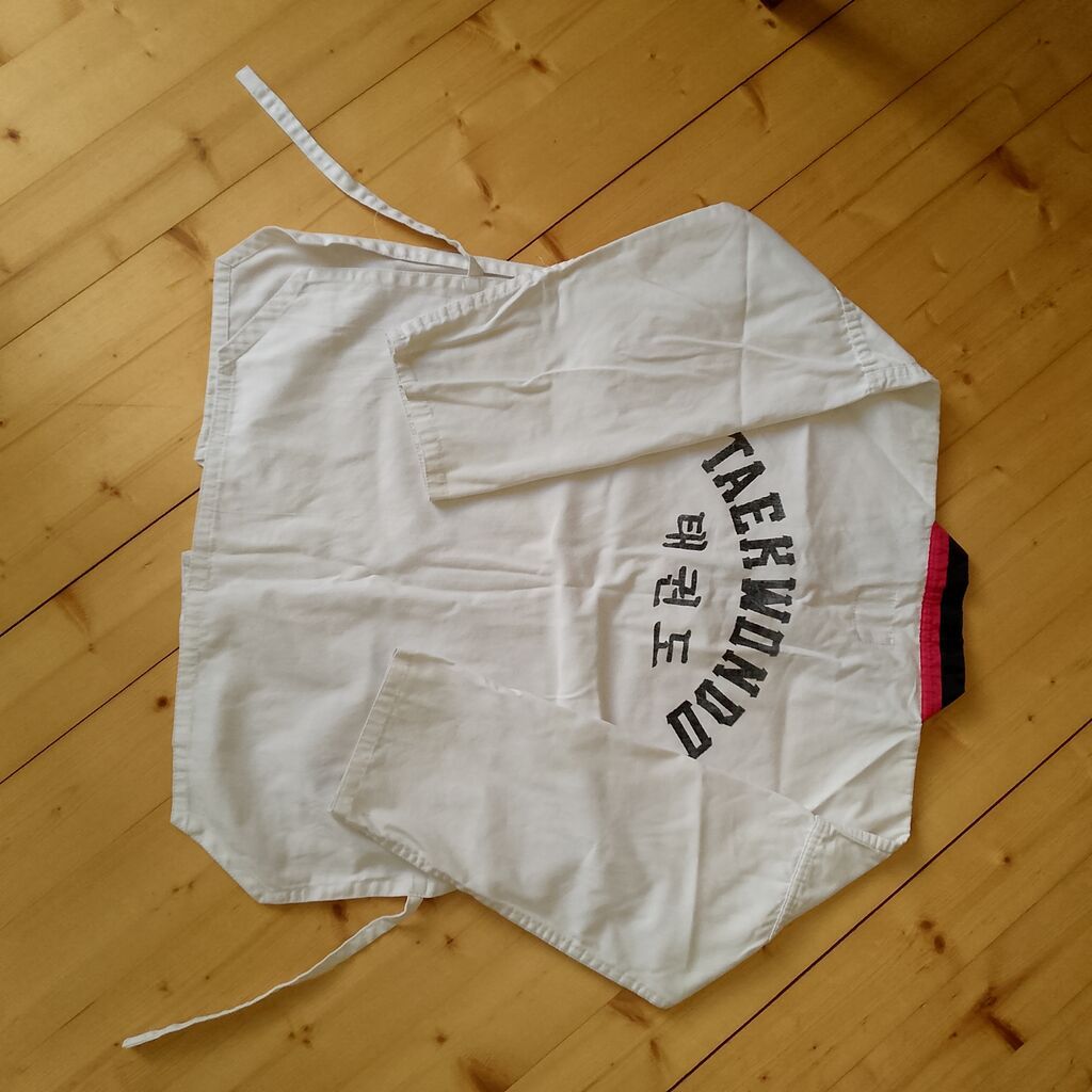 Taekvondo formasının üst geyimi (dobok üstü) - Brend: Adidas (etiket — İdman və istirahət, Sumqayıt