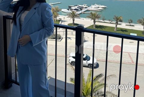 Yenidir 115 azn alinib 25 azn satilir — Bakı