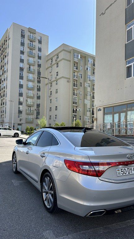 Hyundai Grandeur, 2.2 L, 2015 il, 241 000 km — Avtomobillər, Bakı (3)