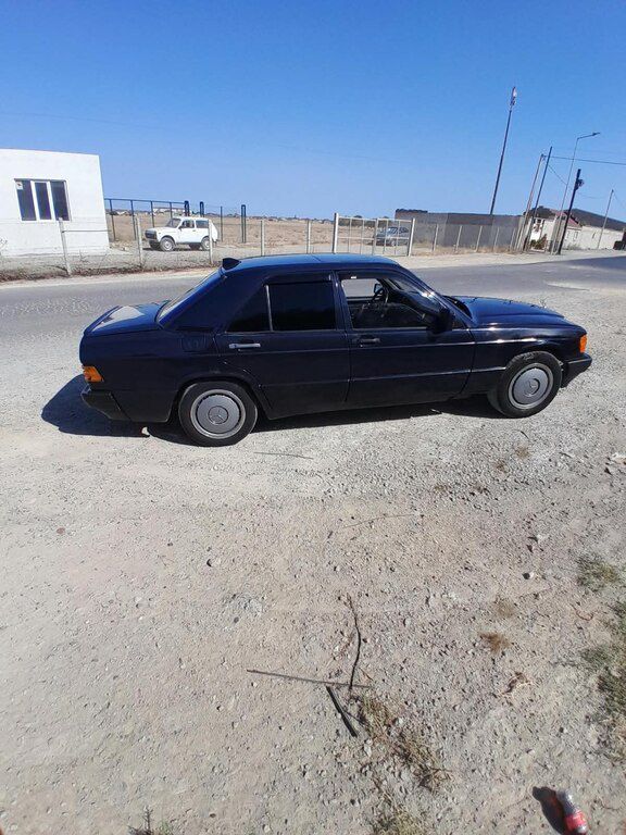 Mercedes 190, 1.8 L, 1992 il, 445 555 km — Avtomobillər, Bakı (9)