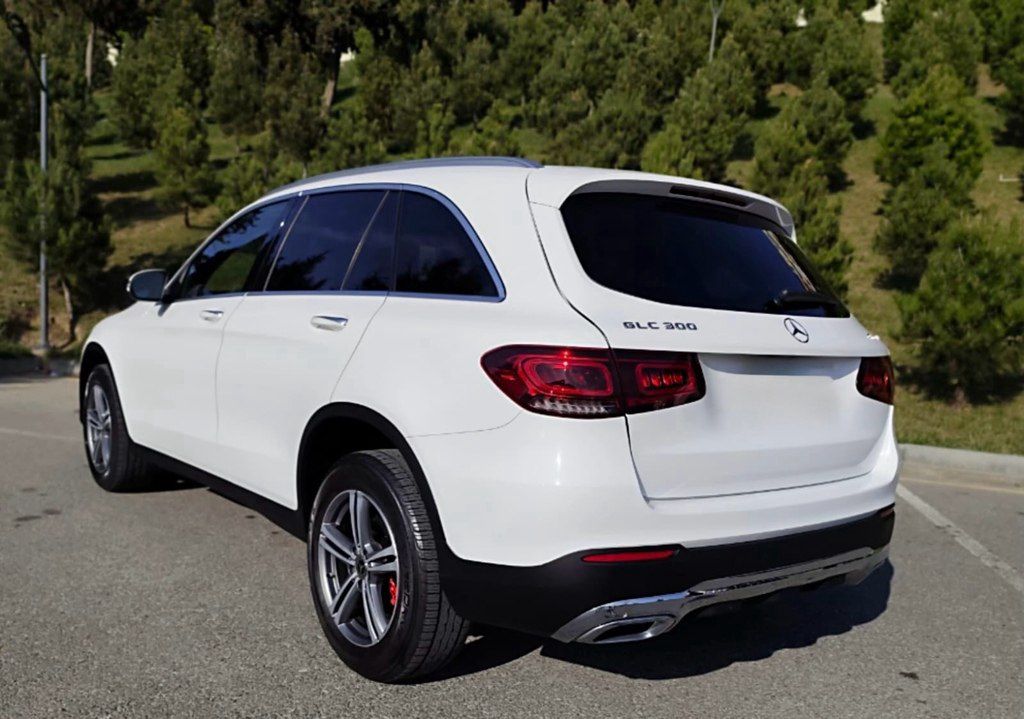 Mercedes GLC 300 4MATIC, 2.0 L, 2020 il, 138 500 km — Avtomobillər, Bakı (8)
