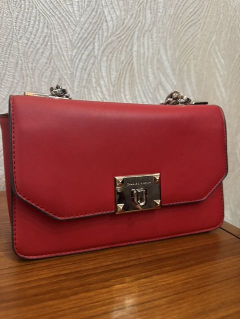 Çiyin çantası, Charles & Keith, İşlənmiş — Bakı