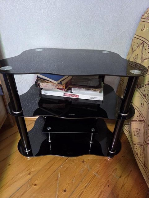 TV altlığı — Bakı