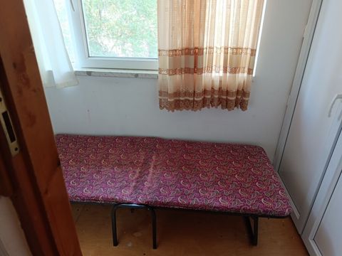 Öz evimin 1 otagini kirayə verirəm normal sakit problemsiz bir qız — Bakı