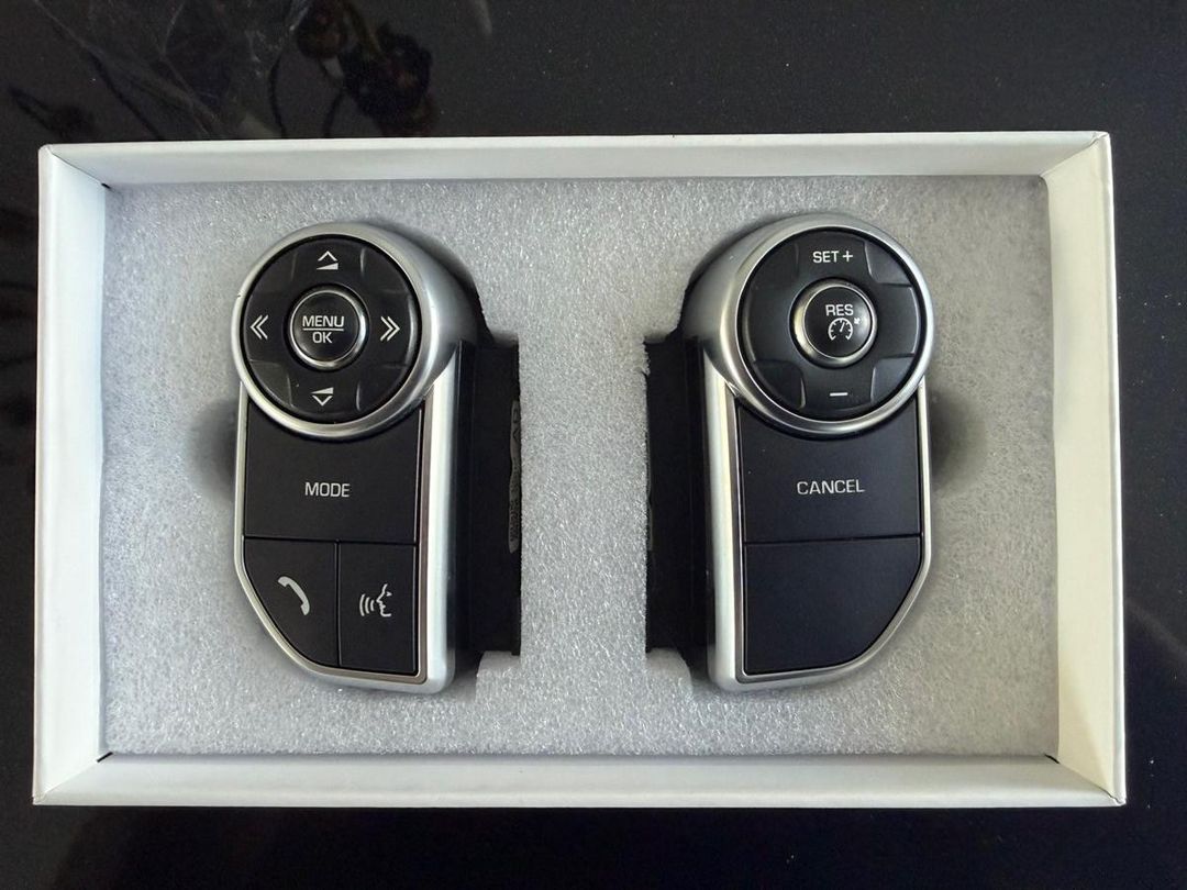 Land Rover Discovery 5 cihaz paneli — Ehtiyat hissələri və aksesuarlar, Bakı (2)