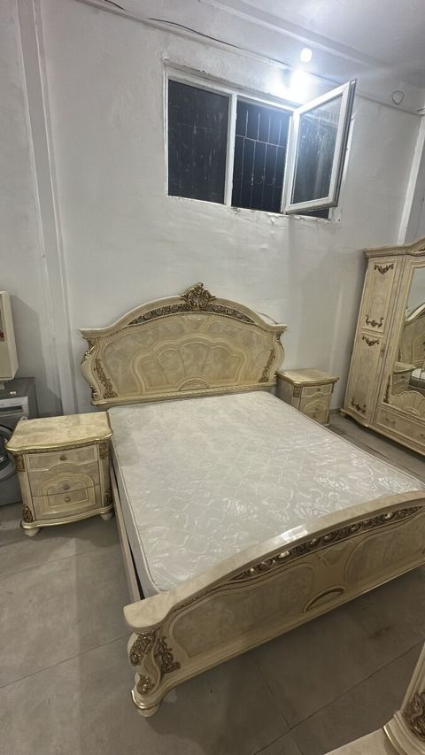 Yataq otağı mebeli — Xırdalan