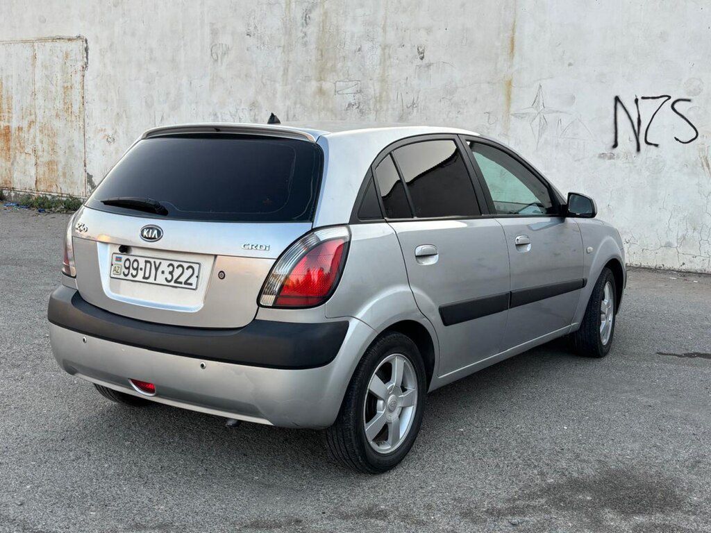 Kia Rio, 1.5 L, 2006 il, 668 000 km — Avtomobillər, Bakı (4)