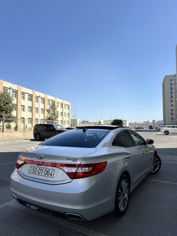 Hyundai Grandeur, 2.2 L, 2015 il, 241 000 km — Avtomobillər, Bakı (5)