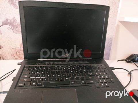 ASUS ROG oyun noutbuku - Model: ASUS ROG (Republic of Gamers) — Bakı
