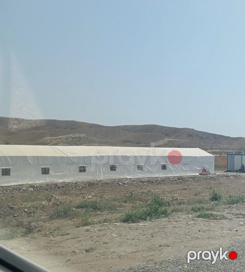 30 metr uzunu 6 metr eni Böyük ölçülü modul çadır konstruksiyası