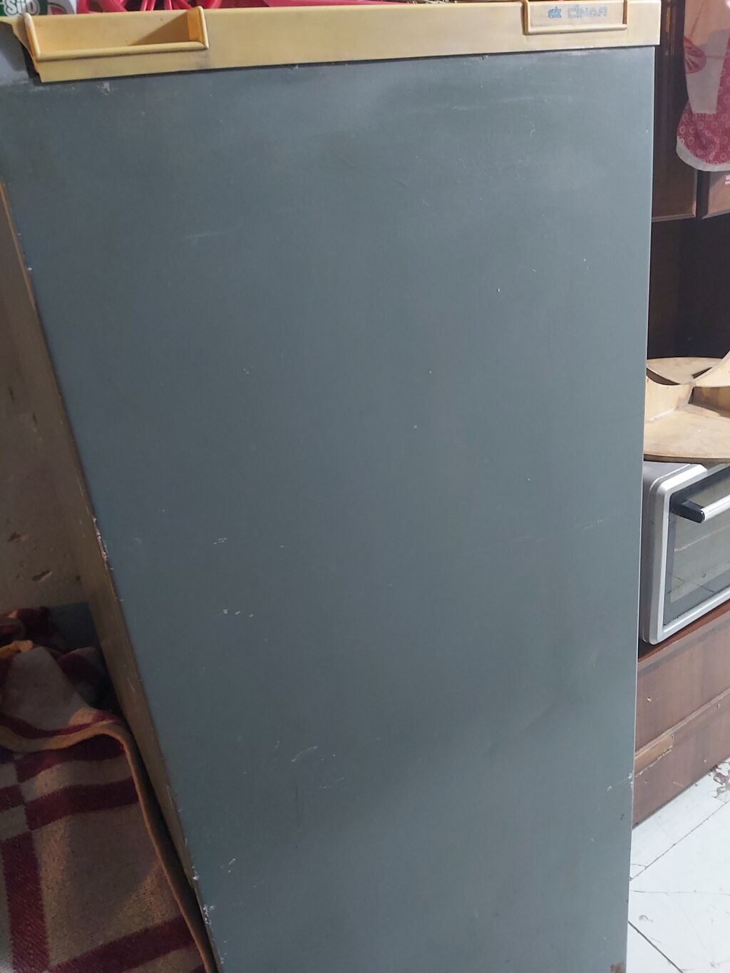 Bir kameralı məişət soyuducusu (üst hissədə kiçik şaxta bölməsi) — Soyuducular, Bakı