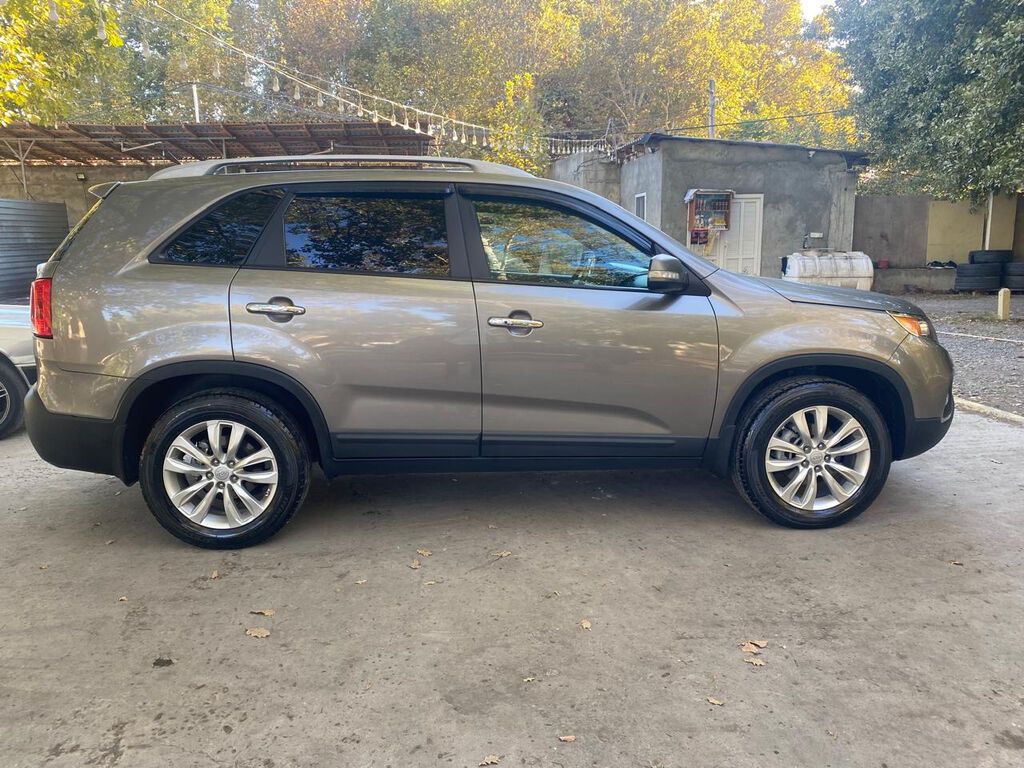 Kia Sorento: 2 l 2010 il Ofrouder/SUV — Avto, Mingəçevir (3)
