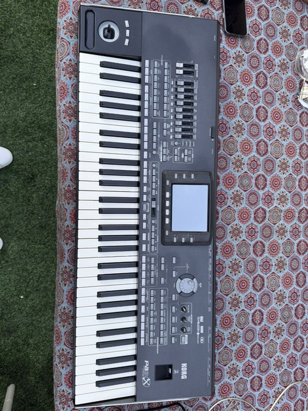 Korg pa3x 61. Aletin 1 ci sabibiyem. Tezeliyinnen mende olub. Aletde — Mallar, Bakı (2)