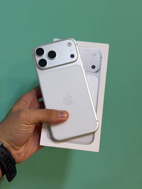 Apple iPhone 17 Pro Max Silver 256GB/12GB — Bakı