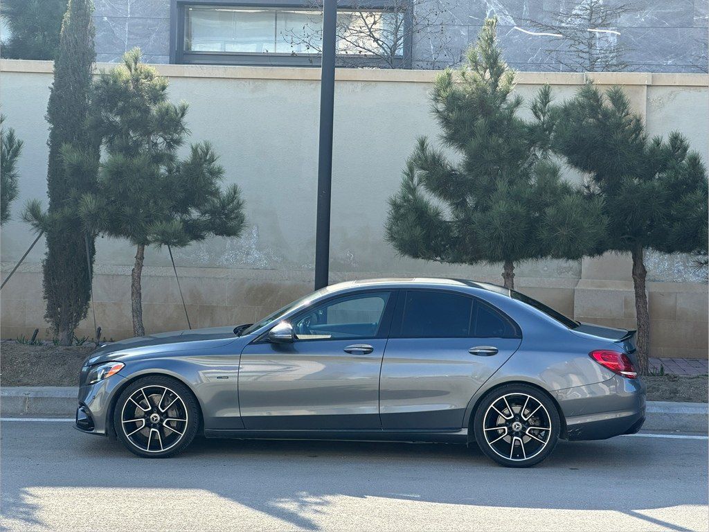 Mercedes C 300, 2.0 L, 2018 il, 145 000 km — Avtomobillər, Bakı (3)