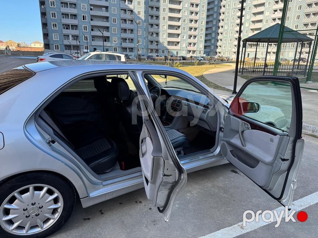 Mercedes E 240, 2.4 L, 2001 il, 290 000 km — Avtomobillər, Bakı (5)