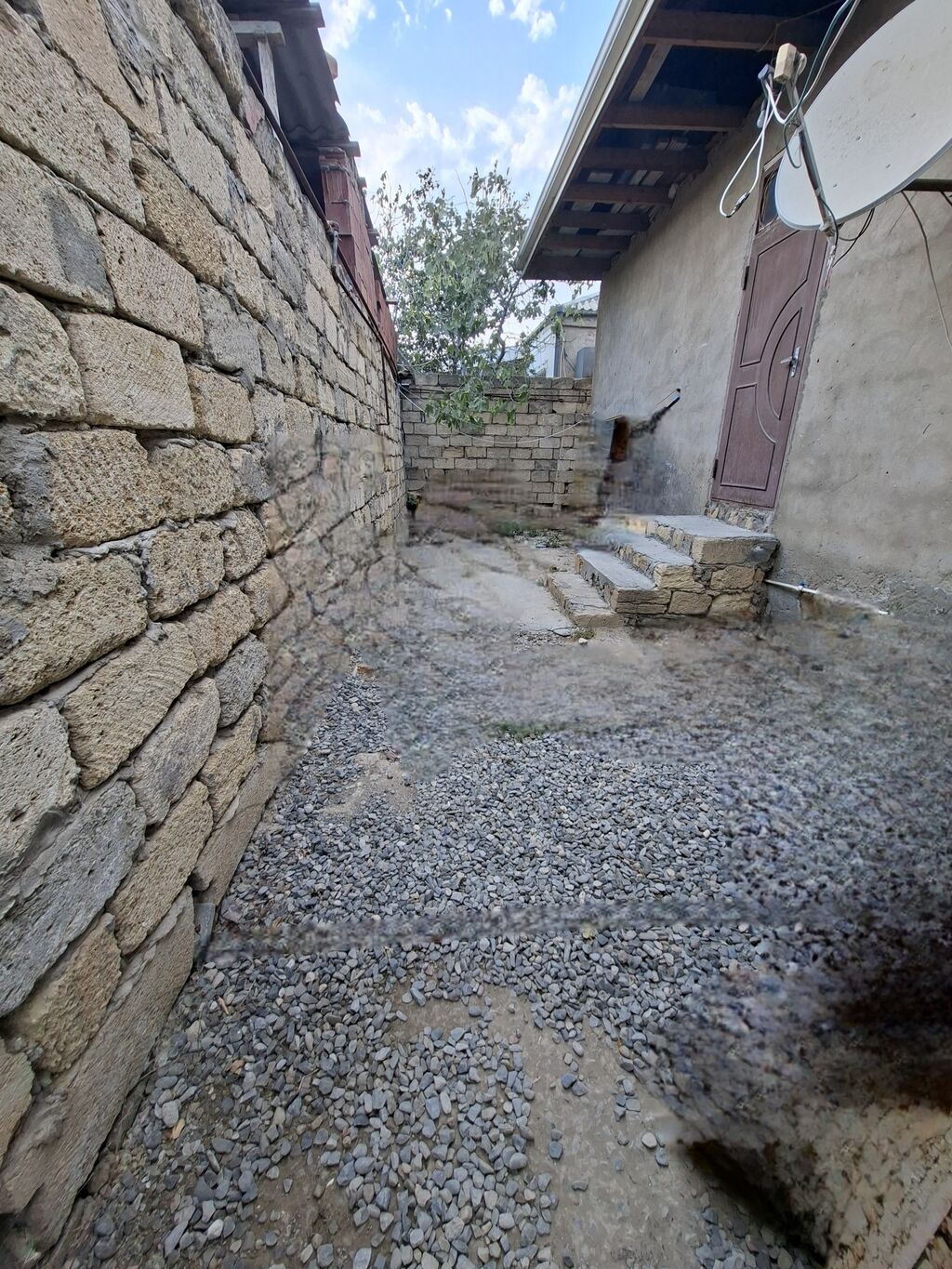 3 otaqlı həyət evi heyeti genisdir. əsyalidir irternet su qaz damimi — Daşınmaz əmlak, Xırdalan