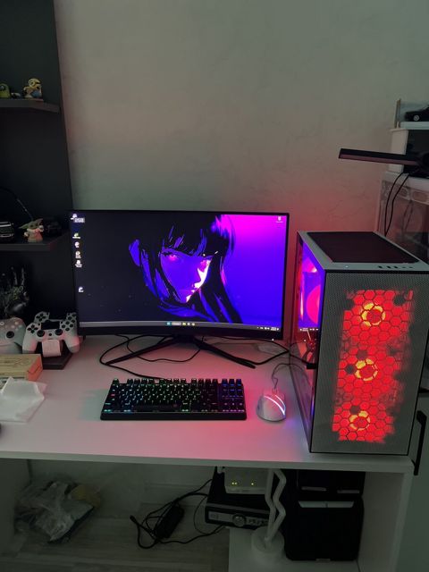 Başqa pc yığdığım üçün satılır. Qiymətə Monitor, Case, Mouse — Gəncə