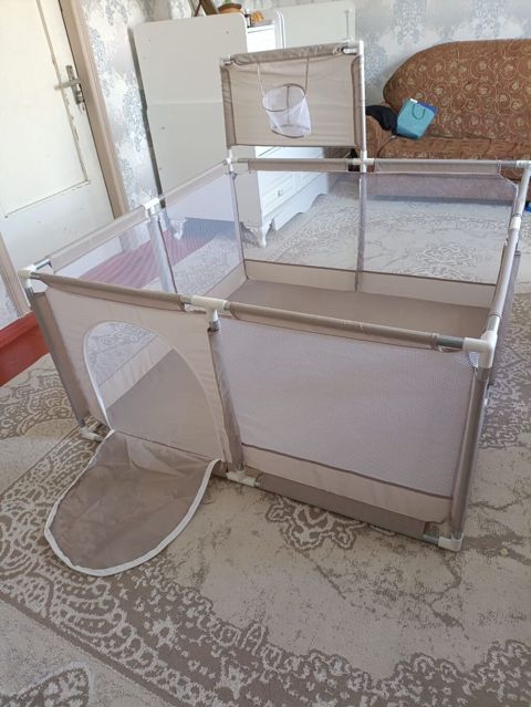 Uşaq oyun manqalısı / playpen - Rəng: bej - Material: möhkəm plastik — Xırdalan