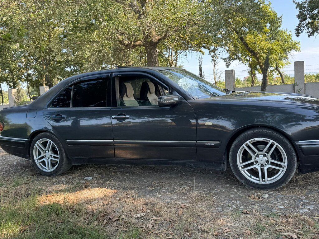Mercedes E 230, 2.3 L, 1996 il, 445 680 km — Avtomobillər, Xaçmaz (2)