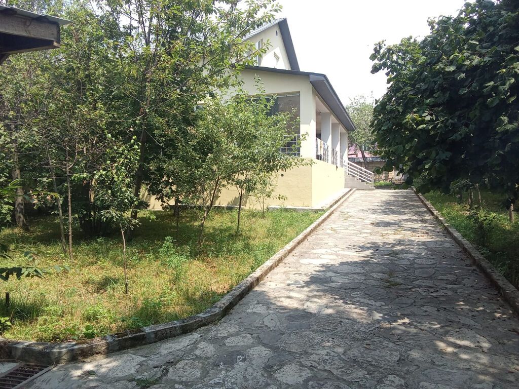 1200 kv. m, 5 otaqlı, Kombi, Qaz, İşıq — Daşınmaz əmlak, Qəbələ (2)