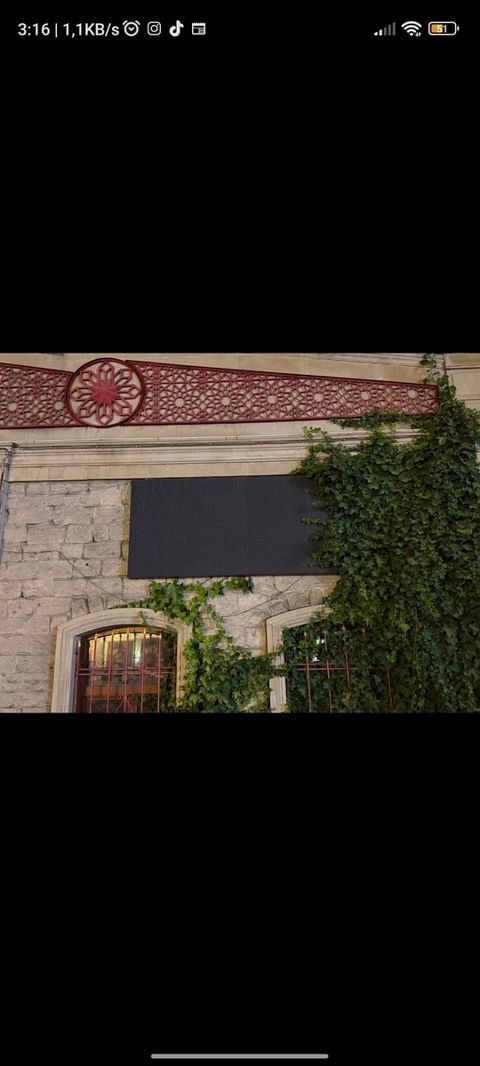 LED reklam monitoru — Bakı
