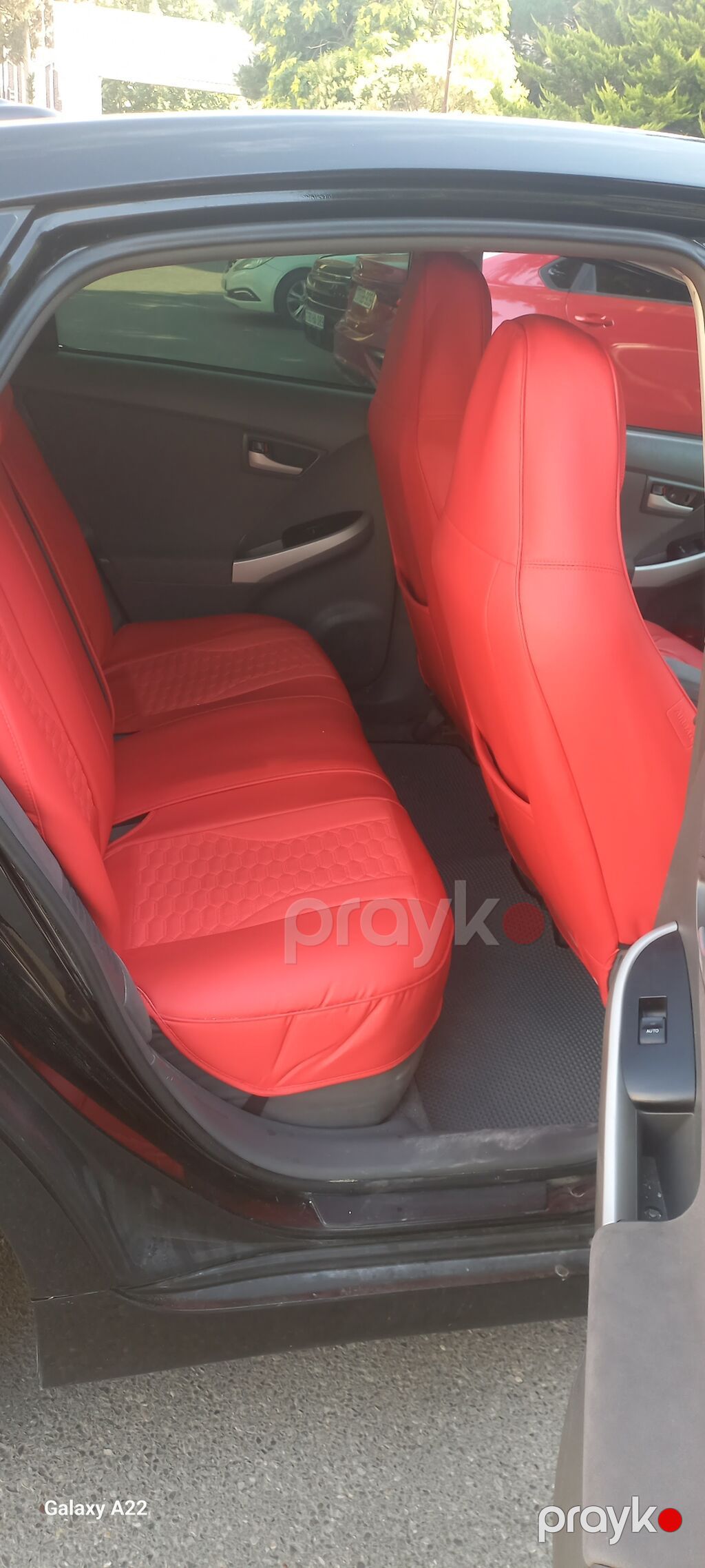 Toyota Prius: 1.8 l 2011 il Hetçbek — Avto, Bakı (9)
