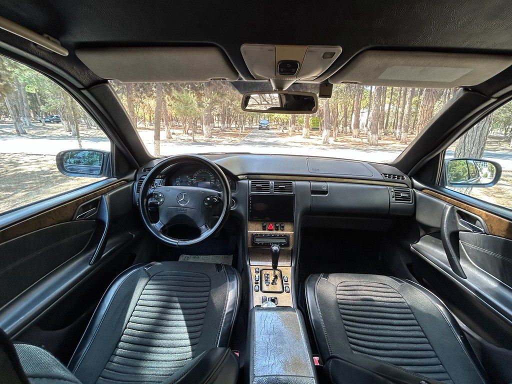 Mercedes E 270, 2.7 L, 1999 il, 375 000 km — Avtomobillər, Bakı (8)