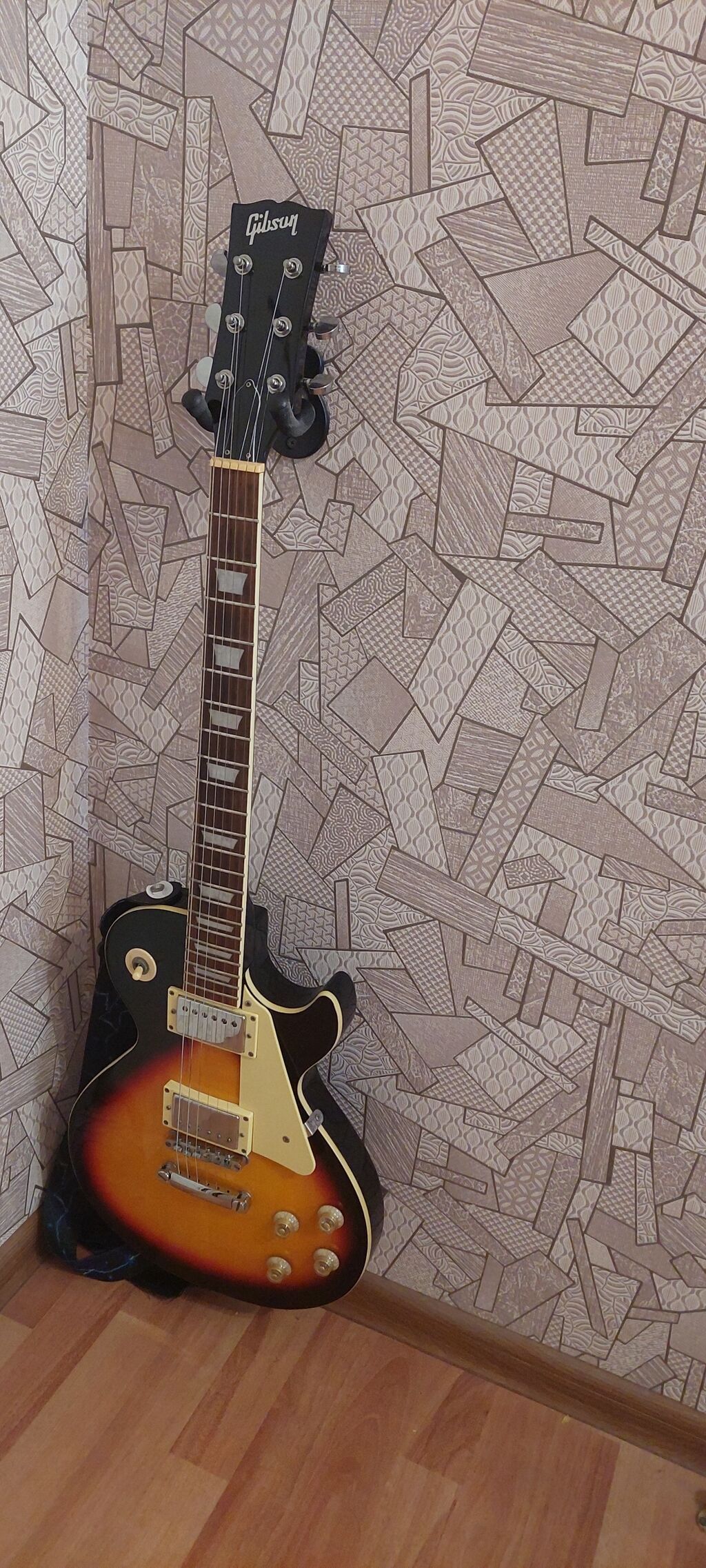 Elektron gitara, Gibson, 6 sim, İşlənmiş — Mallar, Bakı (10)
