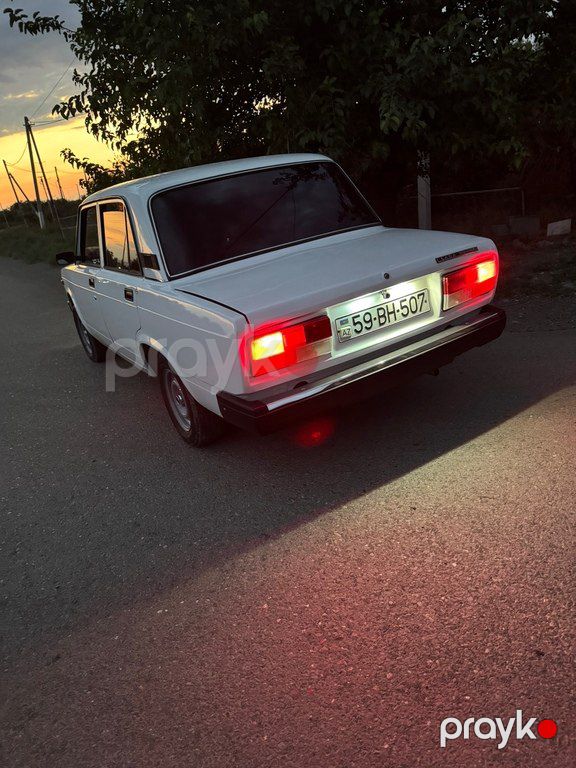 Lada (VAZ) 2107, 1.6 L, 1991 il, 300 000 km — Avtomobillər, Yevlax (2)