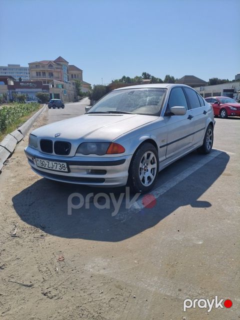 BMW 325, 2.5 L, 1999 il, 298 000 km