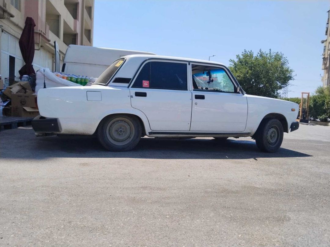 Lada (vaz) 2107, 2006 il — Avtomobillər, Bakı (10)