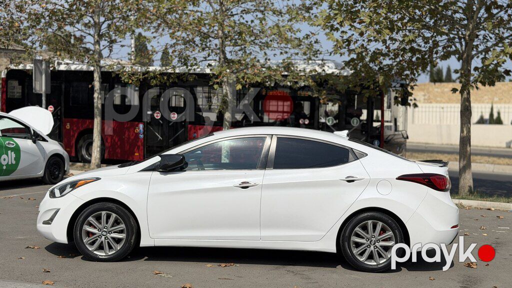 Hyundai Elantra, 1.8 L, 2016 il, 184 000 km — Avtomobillər, Gəncə (4)