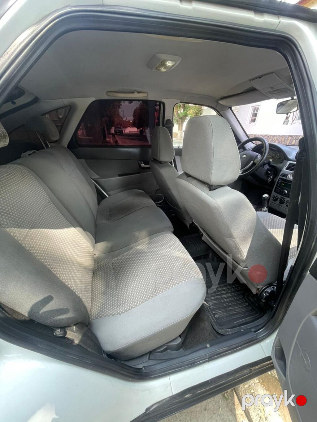 VAZ (Lada) Priora: 1.6 l 2013 il 250000 km Sedan 90-VT-872 — Avto, Gəncə (9)