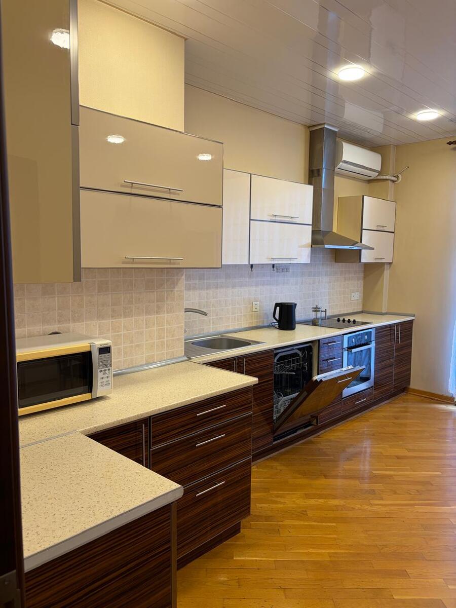 3-otaqlı yeni tikili kirayə verilir, Koroğlu Rəhimov küç., 152 m² — Mənzil, Bakı (8)