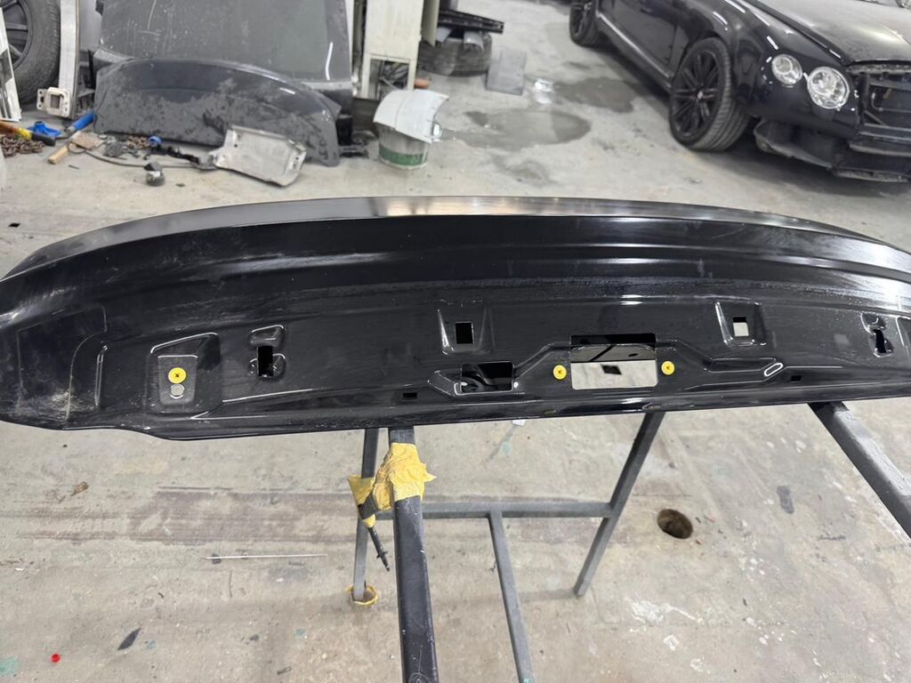 Land Rover üçün orijinal xarici ehtiyat hissələri dəsti Tərkib: - Ön — Ehtiyat hissələri, Bakı (2)