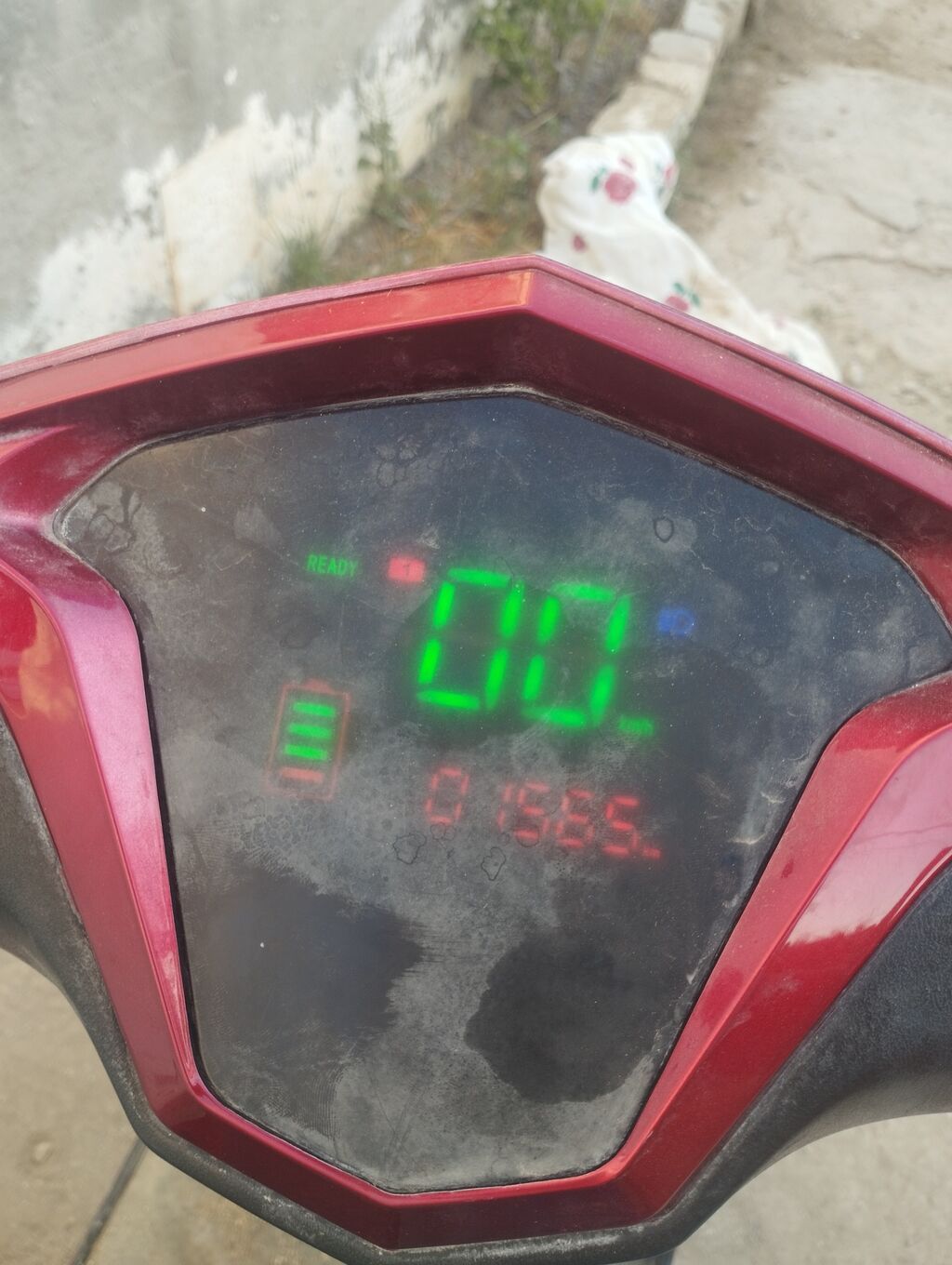 Demeli moped on hisseden qeza olunub yanlarında ciziglar var — Avto, Bakı (4)