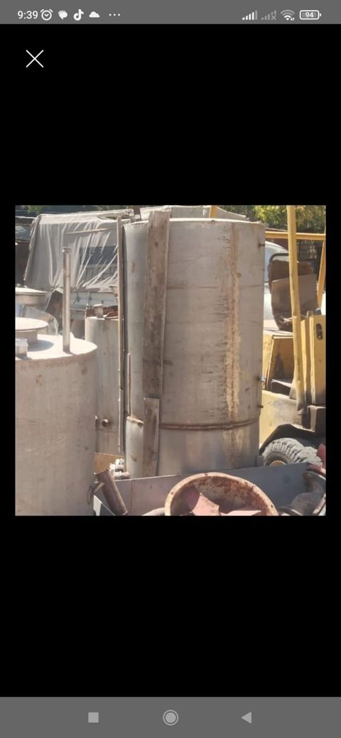 Bak – 600 litr - Tutumu: 600 litr - Material: metal (sənaye tipli — Bakı