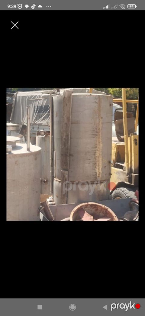 Bak – 600 litr - Tutumu: 600 litr - Material: metal (sənaye tipli — Bakı