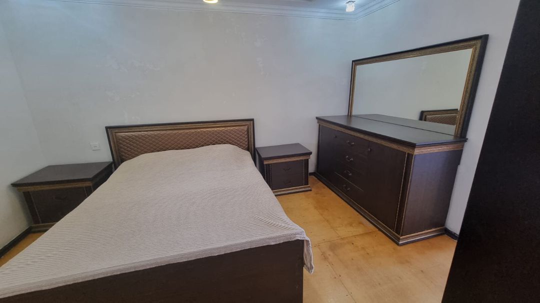 Yataq otağı mebeli — Mallar, Bakı (2)