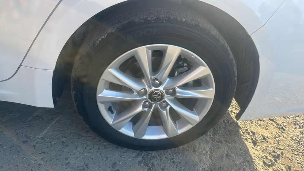 Toyota orijinal yüngül lehimli disklər və təkər dəsti - Markalı — Avto, Bakı (4)