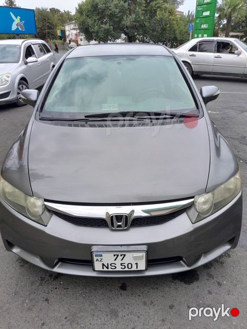 Honda Civic, 1.3 L, 0.9 kWh, 2008 il, 418 000 km