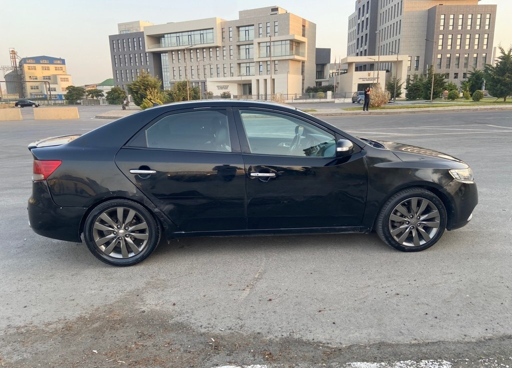 Kia Cerato, 2010 il, 311444 km — Avtomobillər (4)
