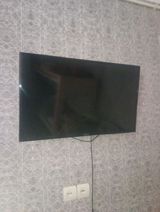 Divara quraşdırılmış LED televizor - Marka/model: Nexon (ön paneldə — Televisions