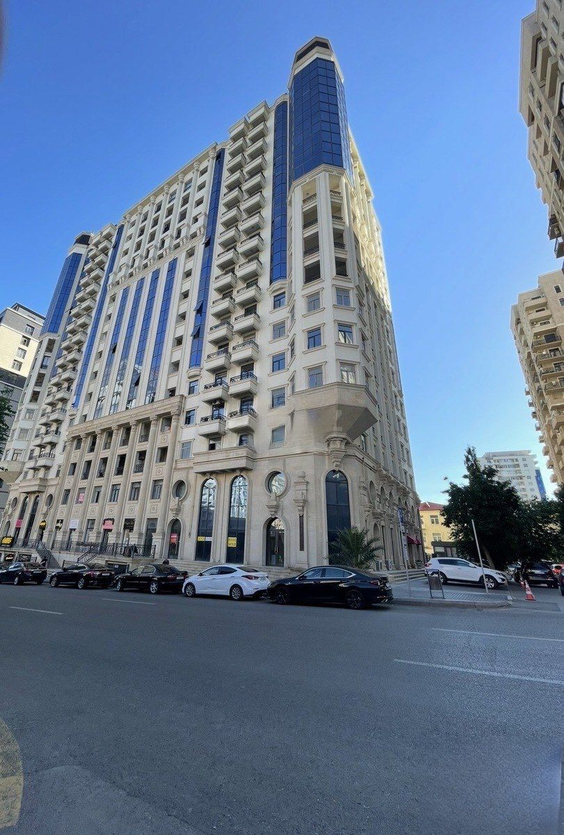 4-otaqlı yeni tikili, Nəsimi r., 206 m² — Mənzil, Bakı (2)