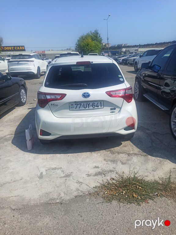 Toyota Vitz, 1.5 L, 0.9 kWh, 2019 il, 105 000 km — Avtomobillər, Bakı (9)